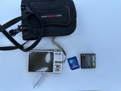 Casio exilim z600 6mp - casio,