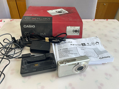 Casio exilim z600 silver - ex-z600,