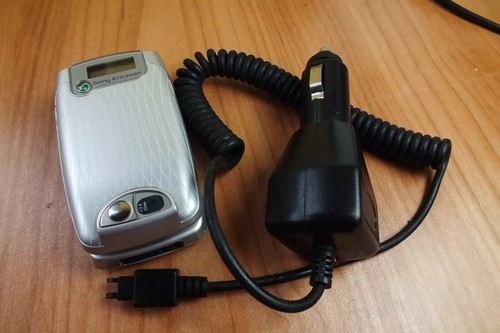 Sony ericsson z600 mobile - sony,
